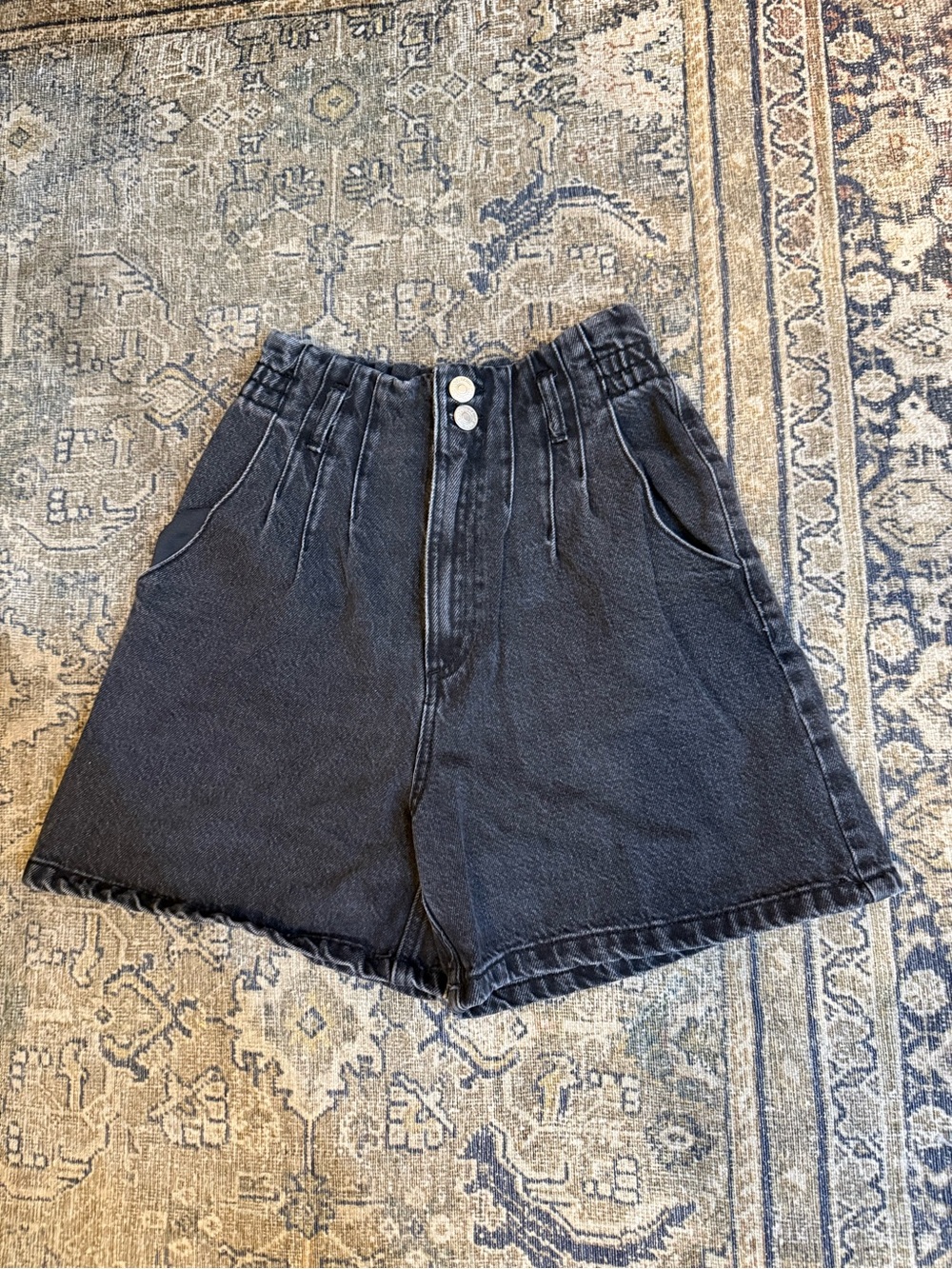 ZARA Paperbag Denim Shorts Black Size 4